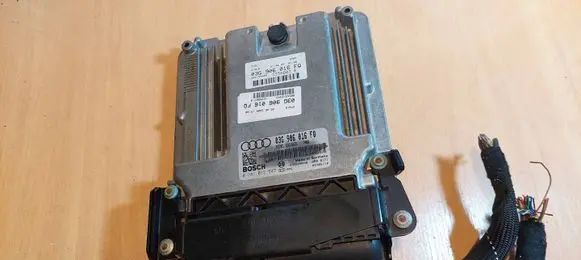 Audi A4 S4 B7 8E 8H Engine control unit/module ECU 0281012547 03G906016FQ EDC16U31