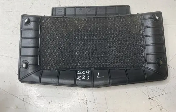 BMW X3 E83 Subwoofer grill/trim 6990108
