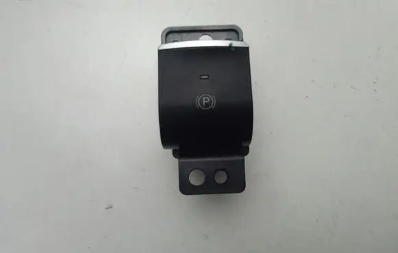 Alfa Romeo Giulia Parking (PDC) sensor switch 01561182110