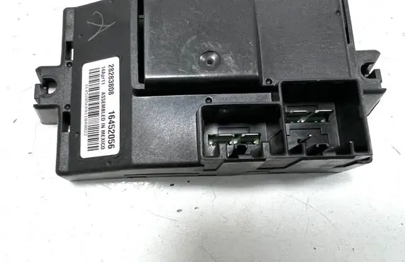 Chevrolet Volt I Heater blower motor/fan resistor 28283808 16452056 16452056R011040022