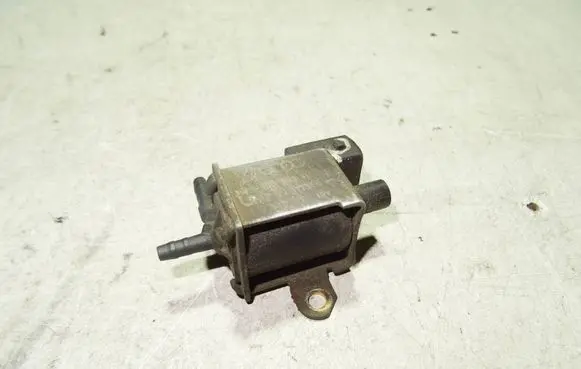 Audi A6 S6 C5 4B Turbo solenoid valve 026906283H