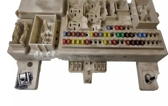 Mazda 3 I Fuse module BP4K66730c