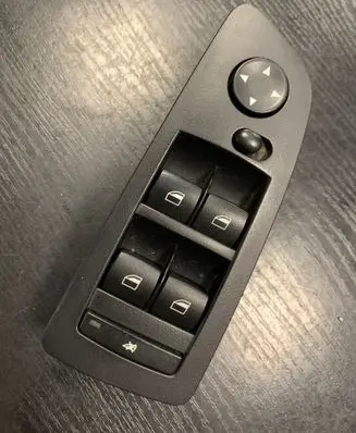 BMW 1 E81 E87 Electric window control switch 9155491