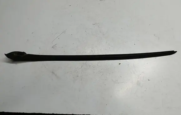 Hyundai i30 Windshield trim 861312L000
