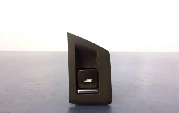 KIA Sportage Electric window control switch 9241949
