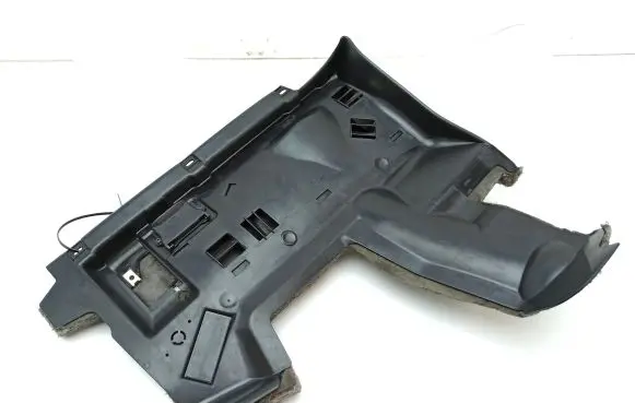 Dashboard lower bottom trim panel
