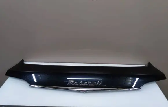 Maserati Levante Tailgate/trunk spoiler 670042733