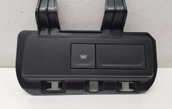 Renault Captur II Windscreen/window heater switch 253587014R