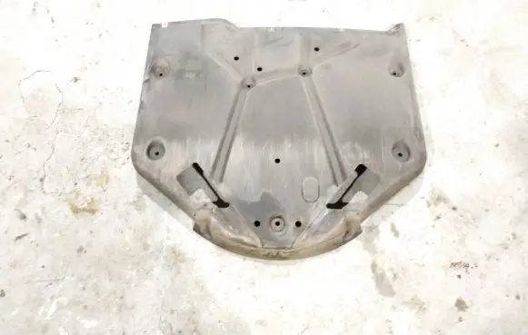 Mercedes-Benz R W251 Engine splash shield/under tray 2516190538 2516100308