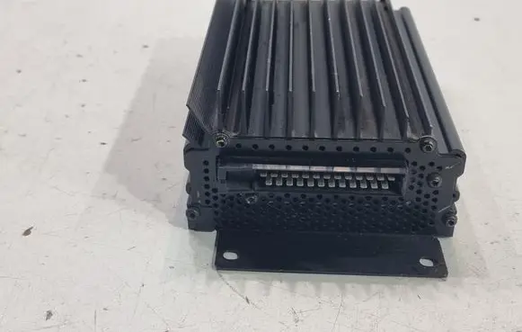 Audi A8 S8 D2 4D Sound amplifier 214027B 3520D2