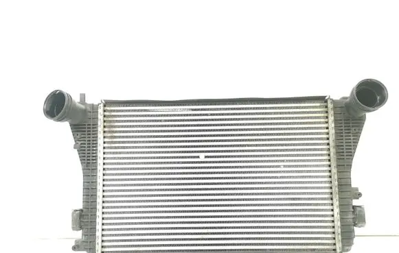 Volkswagen PASSAT B6 Intercooler radiator 3C0145805F
