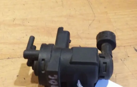 Peugeot 607 Turbo solenoid valve 9628971180
