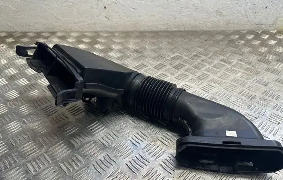 Mercedes-Benz E W238 Air intake duct part A6540940097