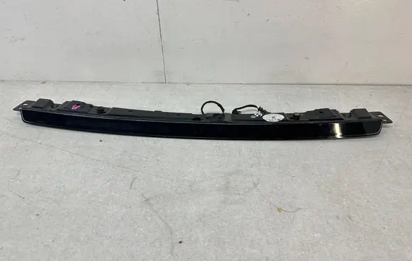 Jaguar XE Third/center stoplight GJ3213A613 C95YX