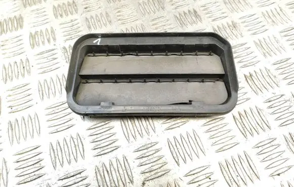 Opel Astra K Quarter panel pressure vent 13588034