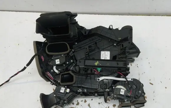 Tesla Model 3 Interior heater climate box assembly 1099999-00-I