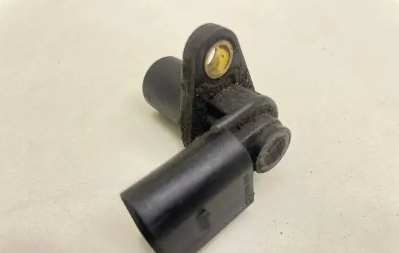 Audi A6 S6 C6 4F Crankshaft position sensor 06E906433