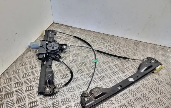 Opel Adam Front door window regulator with motor 13350350 C02551103 140140100