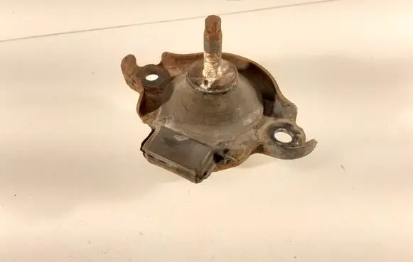 Honda Jazz Engine mount bracket