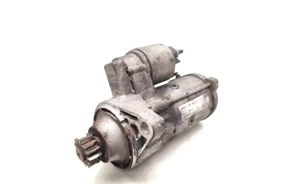 Volkswagen PASSAT B8 Starter motor 02E911023T