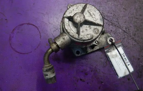 Vacuum pump
