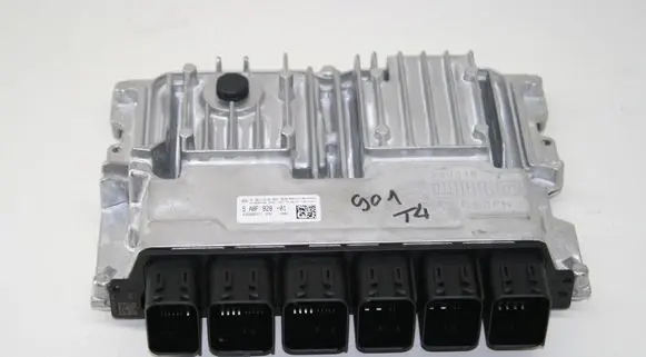 BMW X3 G01 Engine control unit/module 5A8F928
