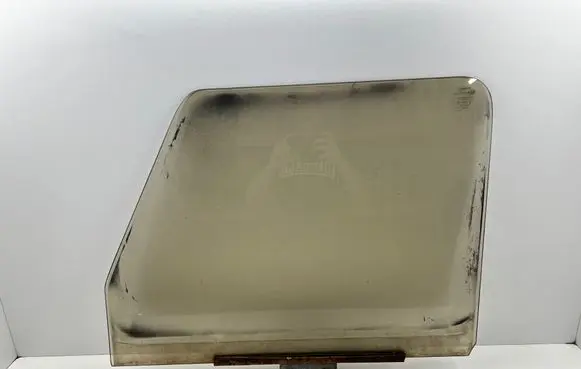 Mercedes-Benz G W460 Front door window/glass (coupe)