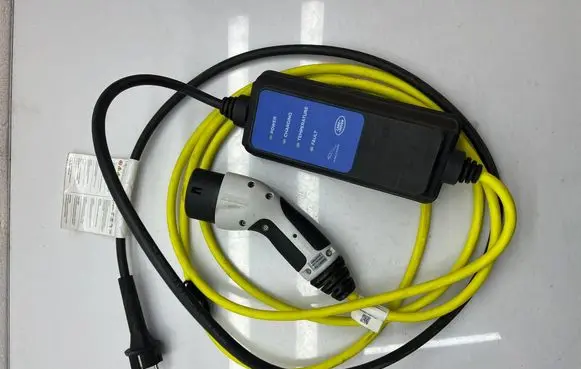 Jaguar I-Pace Electric car charging cable jpla-10c792-pa