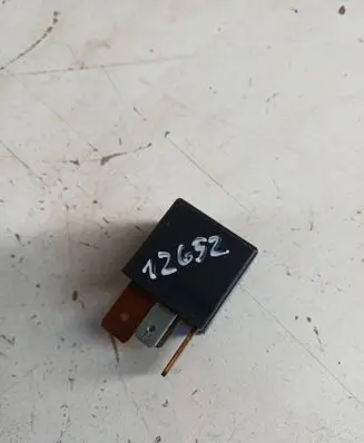 Opel Frontera B Other relay 8971807941 ACB82201M