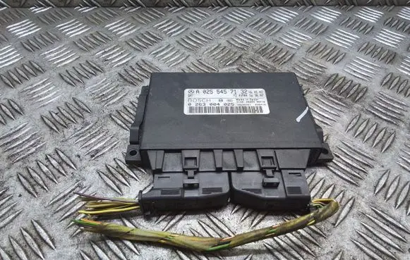 Mercedes-Benz E AMG W211 Parking PDC control unit/module A0255457132 0263004025