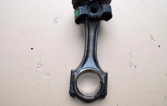 Peugeot Boxer Piston with connecting rod 9826063180