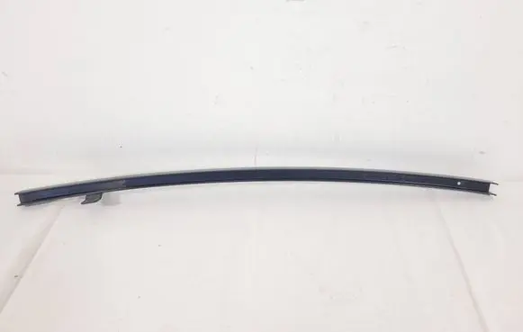 Volkswagen Touran II Rear door windshield rail 1T0839408