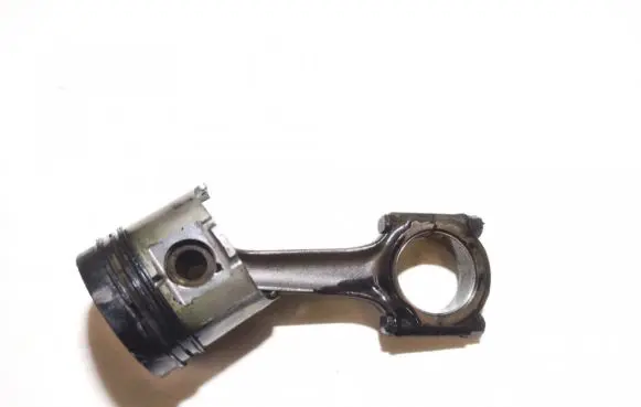 Citroen Berlingo Piston with connecting rod