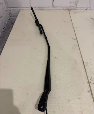 Peugeot 5008 II Front wiper blade arm 97036203 G317