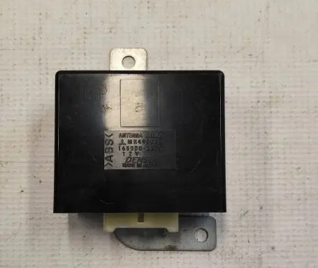 Mitsubishi Pajero Other control units/modules MR495622 1650002230