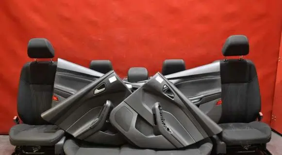 Ford Focus ST Seat set 