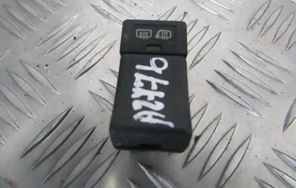 Volvo 850 Windscreen/window heater switch 3545792