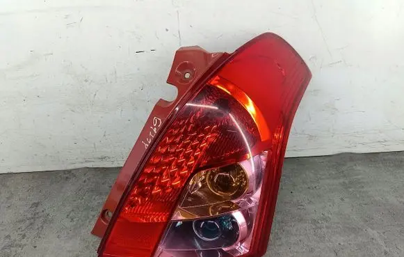 Suzuki Swift I Rear/tail lights