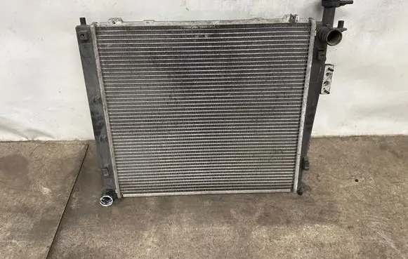KIA Sorento Radiator set 870871 940594 6939