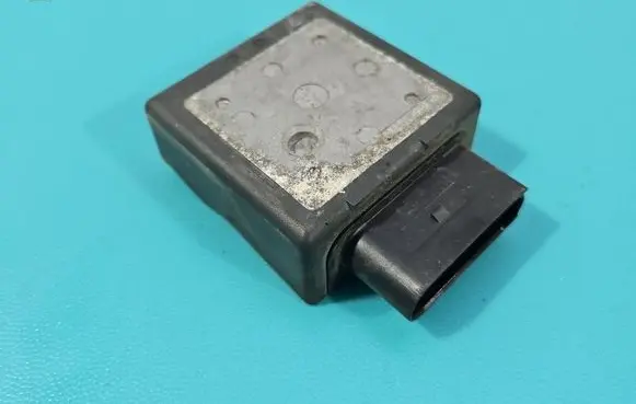 Skoda Octavia Mk3 (5E) Central body control module 5Q0906121D IMPRK1541948