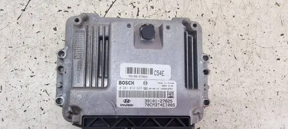 Hyundai Santa Fe Engine control unit/module 3910627825 3910127825 0281012669