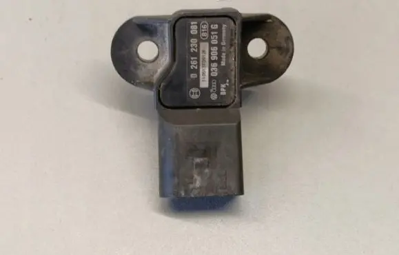 Audi A4 S4 B8 8K Air pressure sensor 036906051G