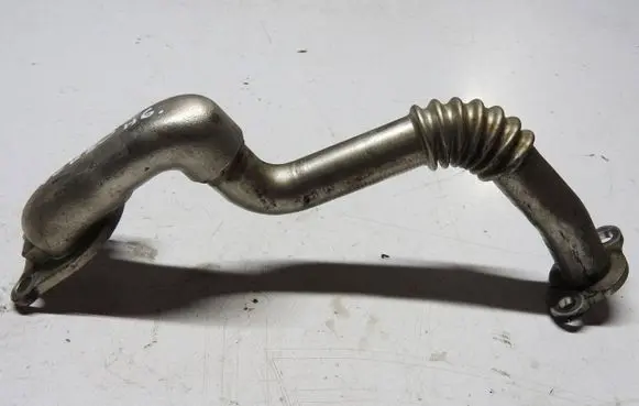 Toyota Verso EGR valve line/pipe/hose
