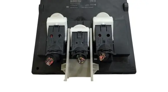 Volkswagen e-Golf Comfort/convenience module 5Q0937084AJ 5WK50893H BCMPQ37H