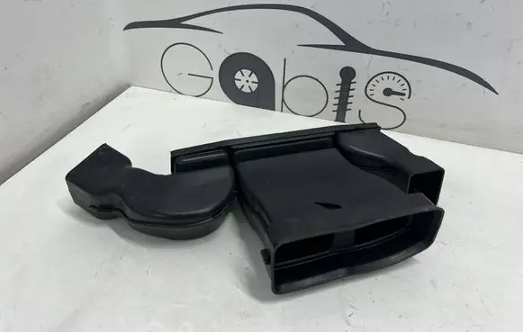 Audi R8 4S Air intake duct part 4S2819353