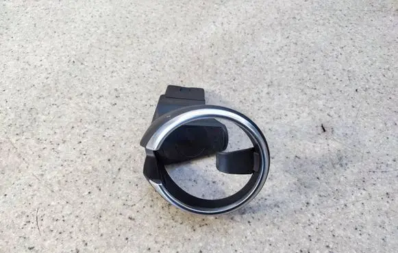 BMW X1 E84 Cup holder front 