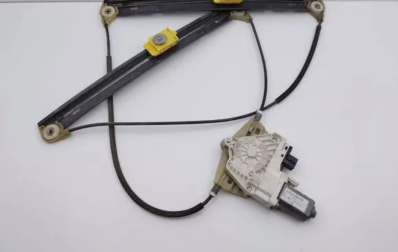 Audi A6 S6 C6 4F Front door window regulator with motor 4F0959801B