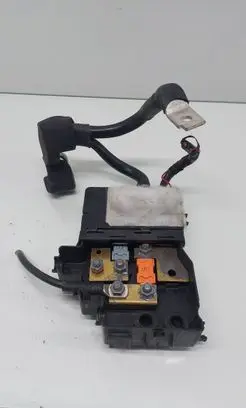 Volkswagen Phaeton Positive cable (battery)