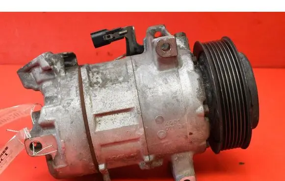 Nissan X-Trail T32 Air conditioning (A/C) compressor (pump) 926004CA3A