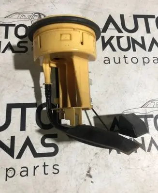 Toyota Corolla Verso E121 Fuel level sensor 770100F010